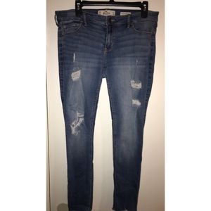Hollister low-rise super skinny jeans